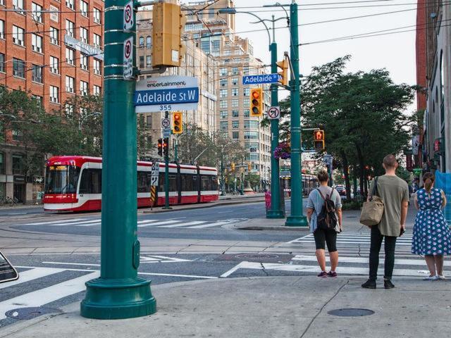 Spacious Corner Apartment Downtown Toronto Dış mekan fotoğraf